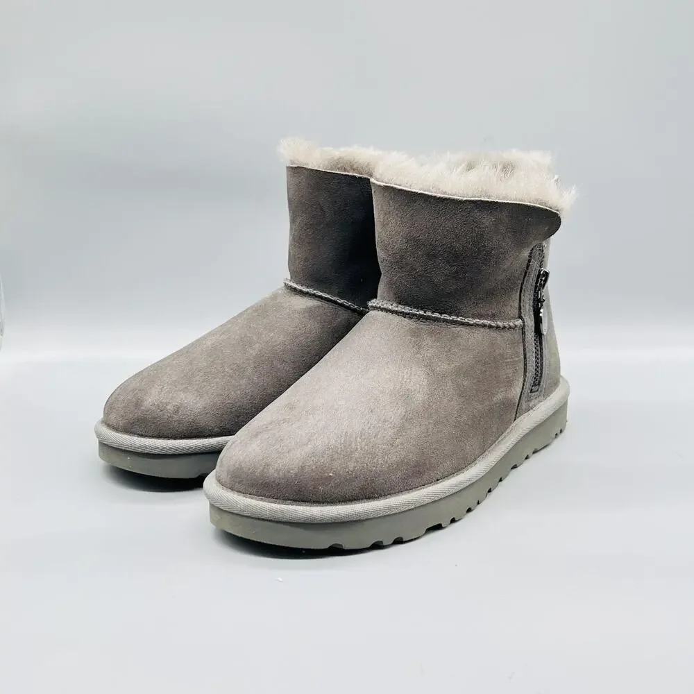 UGG Boots Womens 7 Gray Suede Shearling Lined Ankle Zip Winter Booties Shoes
